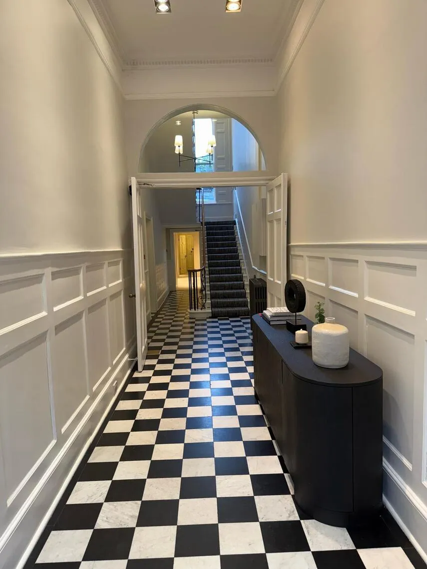 106 Harley Street interior
